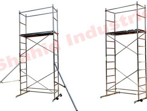 Aluminum scaffolding makes easy to work on construction sites
